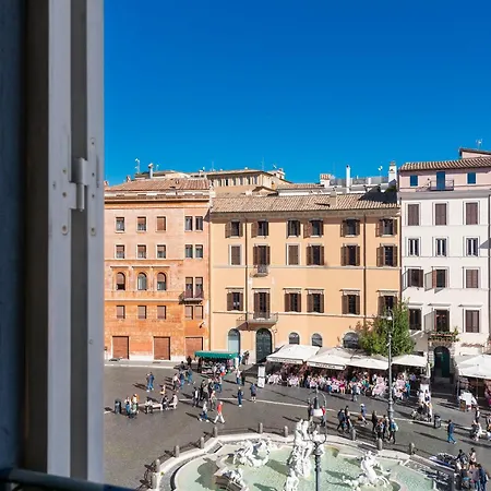 Con Vista Piazza Navona דירה רומא